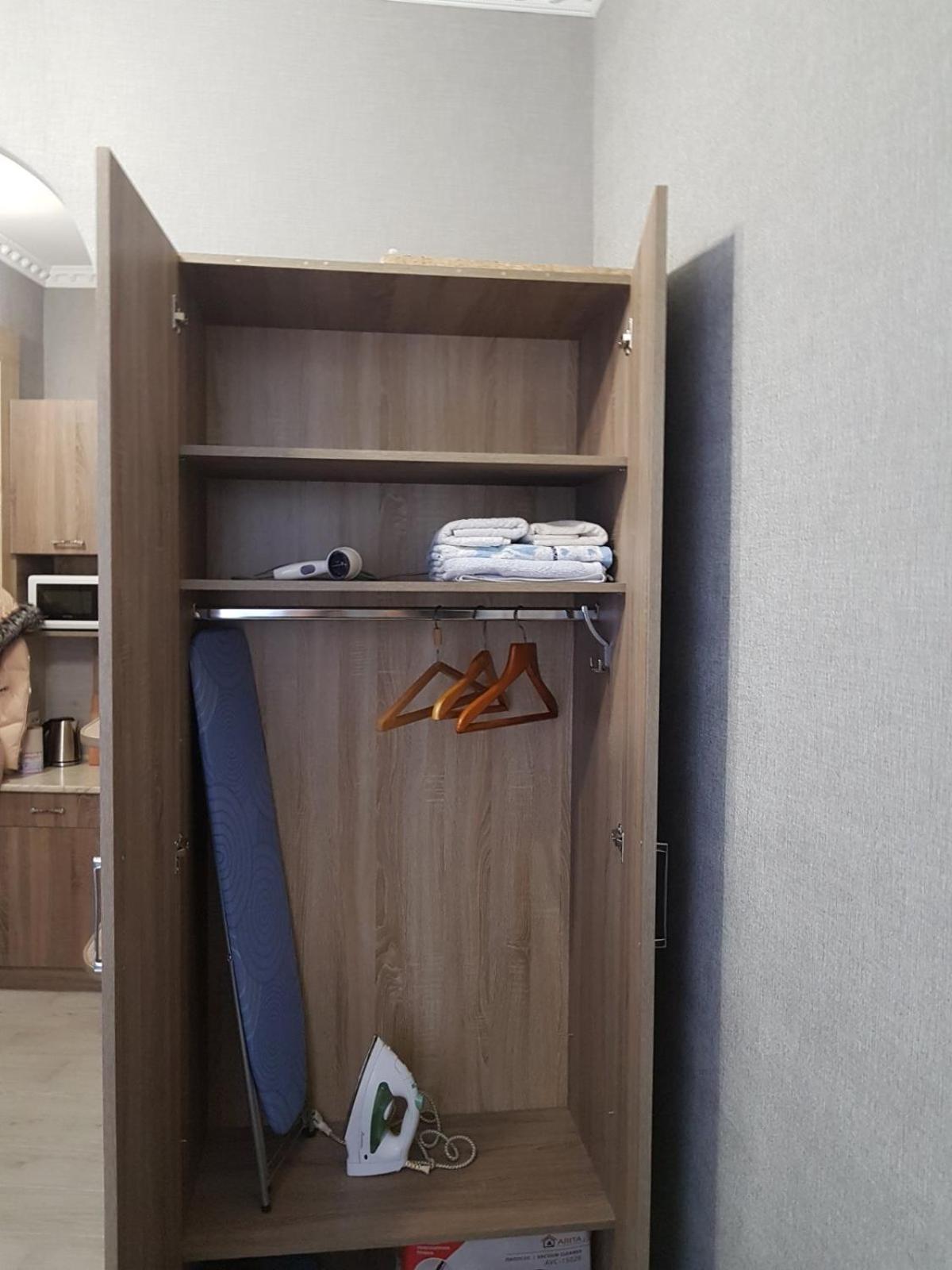 Apartments Near Rynok Square On Staroyevreyska And Fedorova Streets リヴィウ 部屋 写真