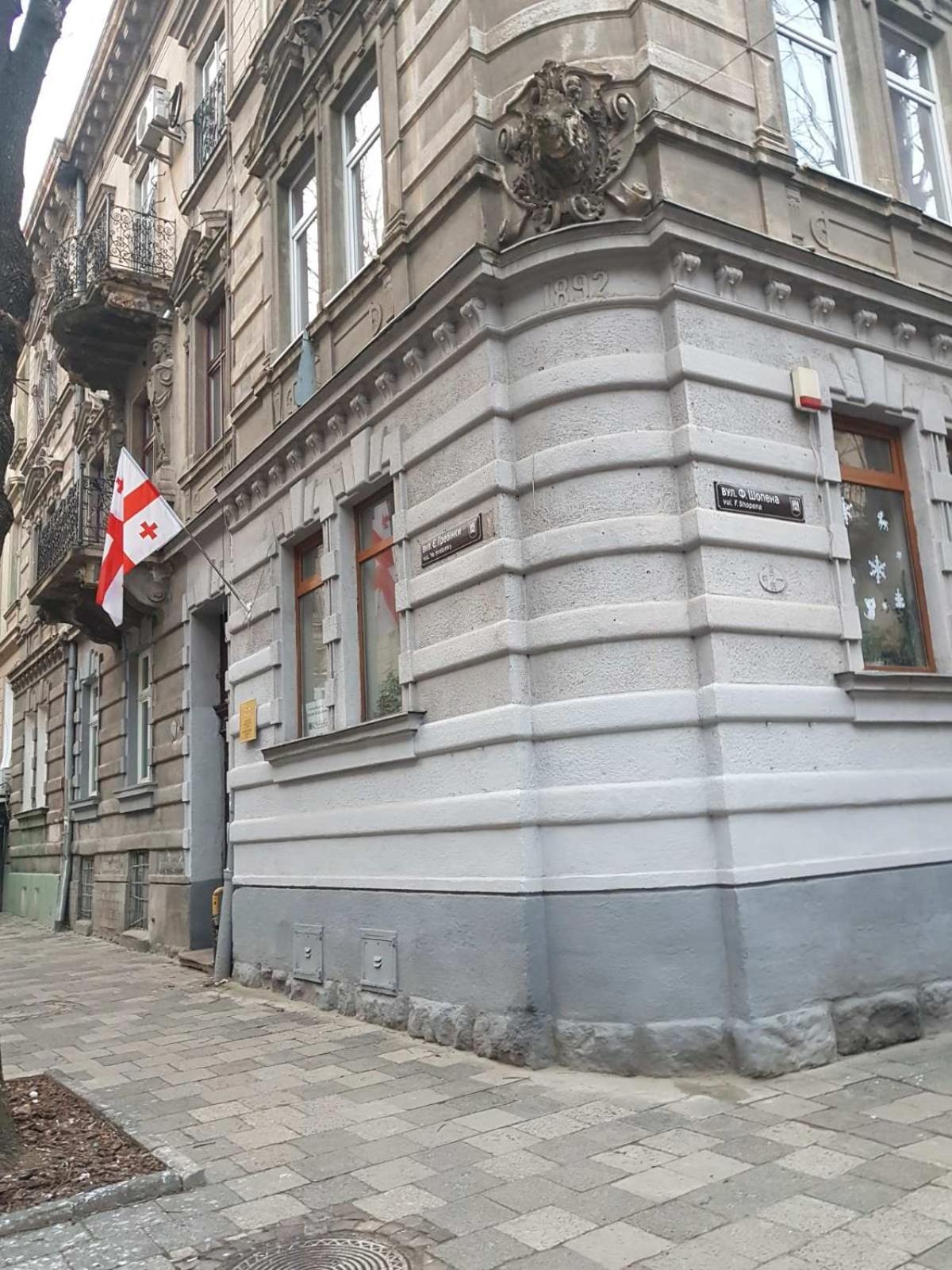 Apartments Near Rynok Square On Staroyevreyska And Fedorova Streets リヴィウ 部屋 写真